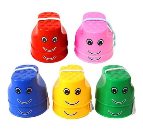 Walking cups jumping for kids (2 pcs)